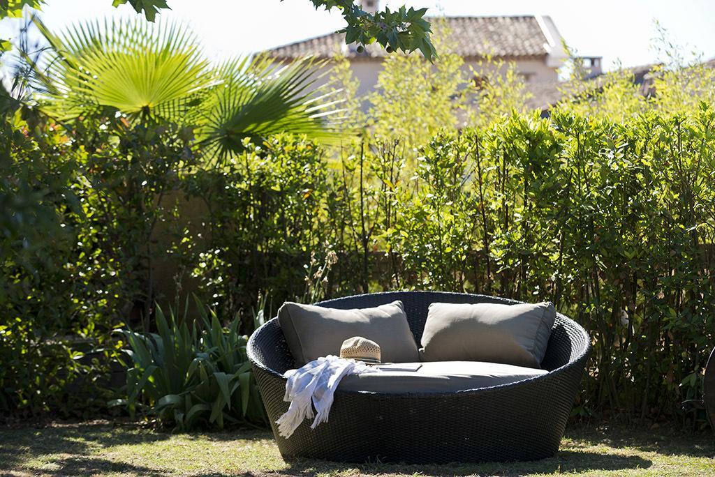 Les Jardins De La Mer Grimaud Habitación foto